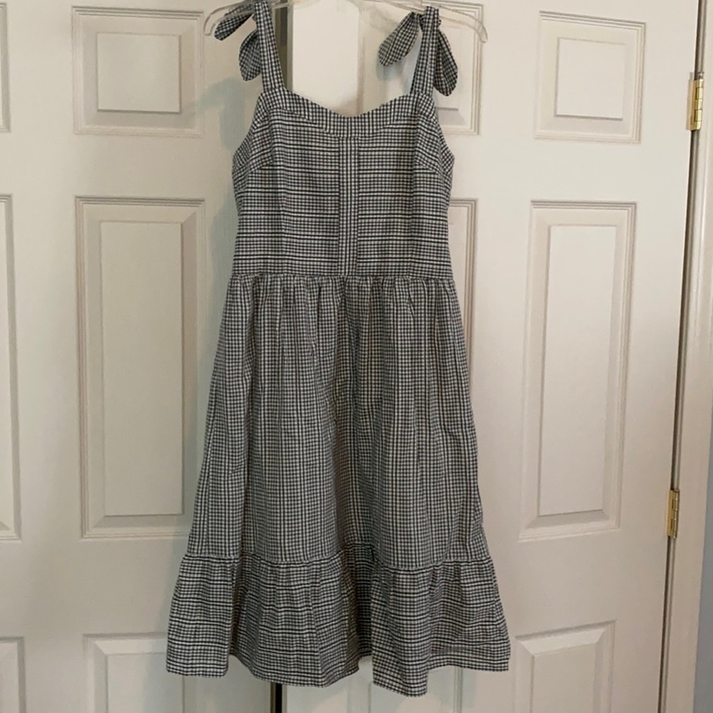 Gal Meets Glam size 8 midi dress
